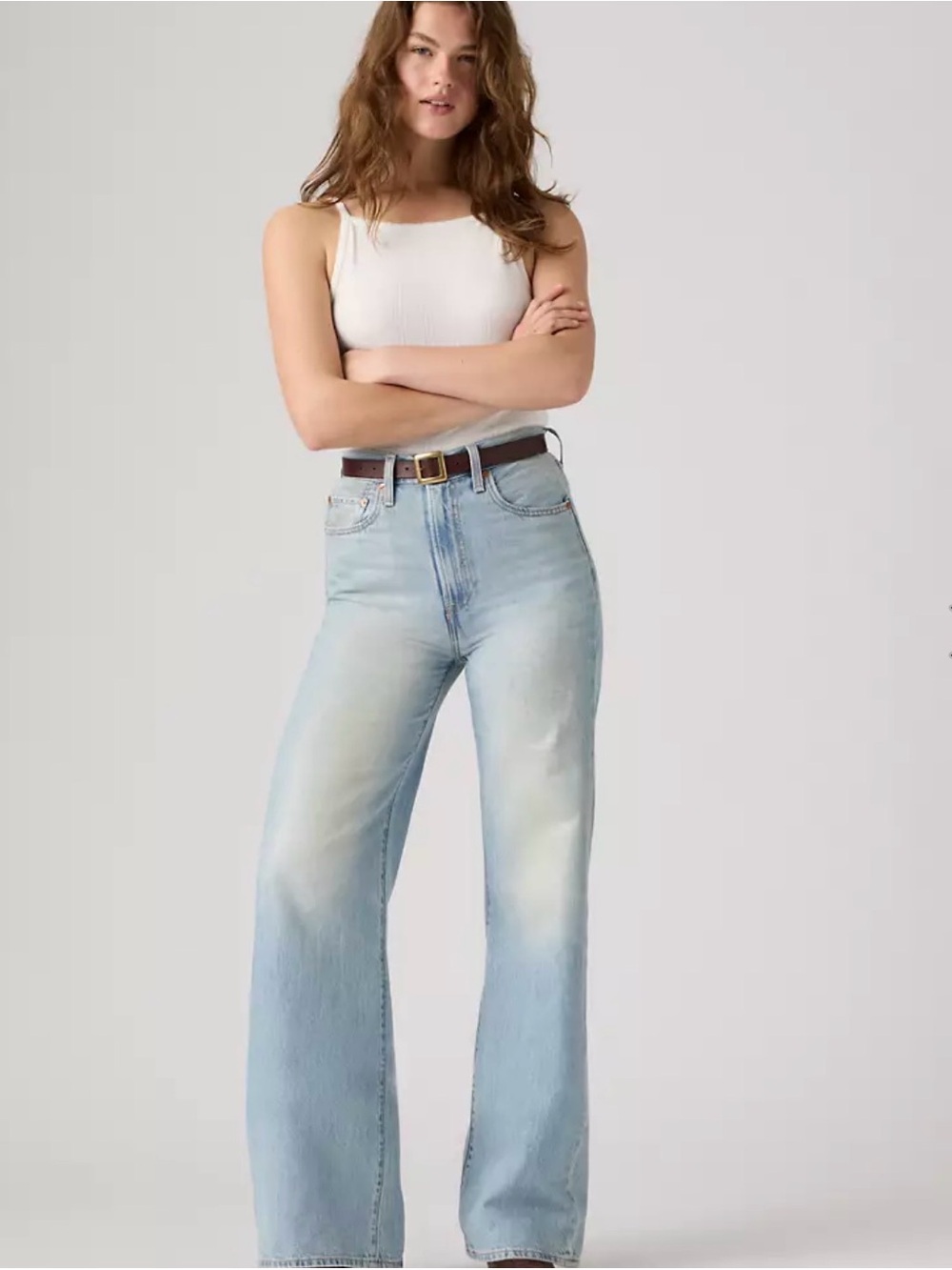 Levi's High Gloss Ribcage High-Rise Wide-Leg Jeans 26 waist, 30 length